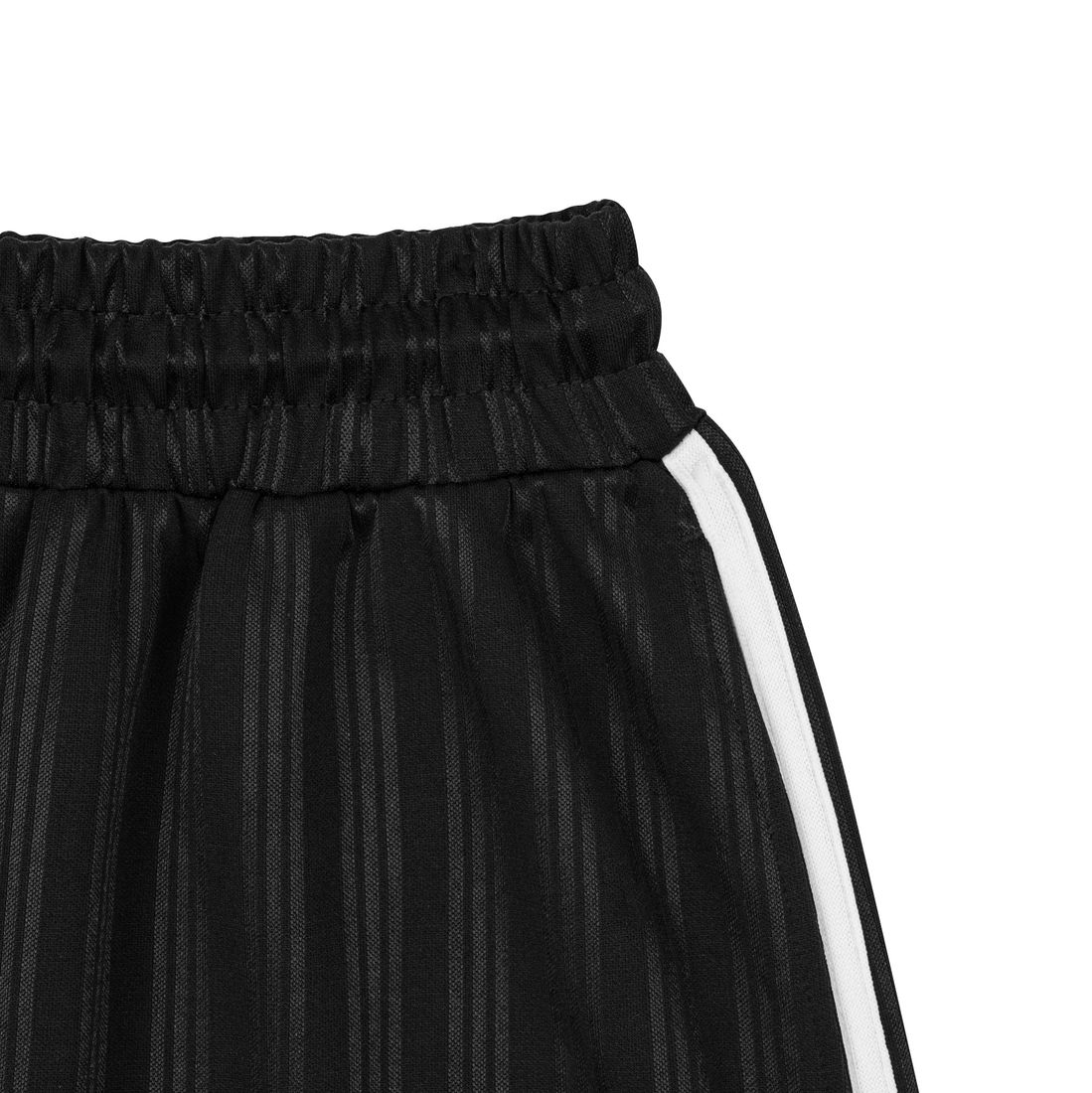 Bubblegum Rush Regular Shorts von Bad Rabbit, Black, Bild 4