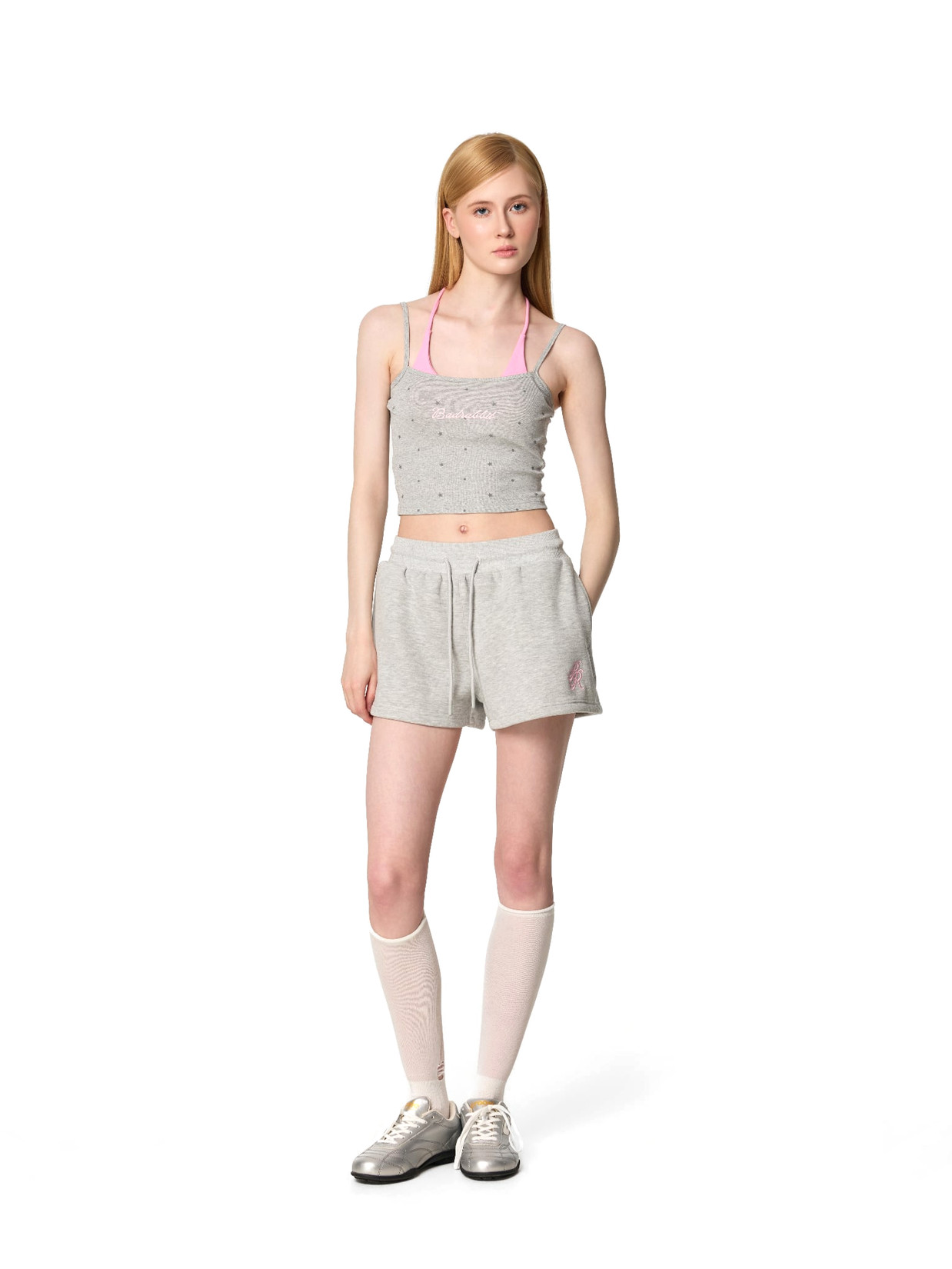 Outfit Sweet Summer: Lil Guava Cami Cropped und Candy Heat Wide Leg Shorts